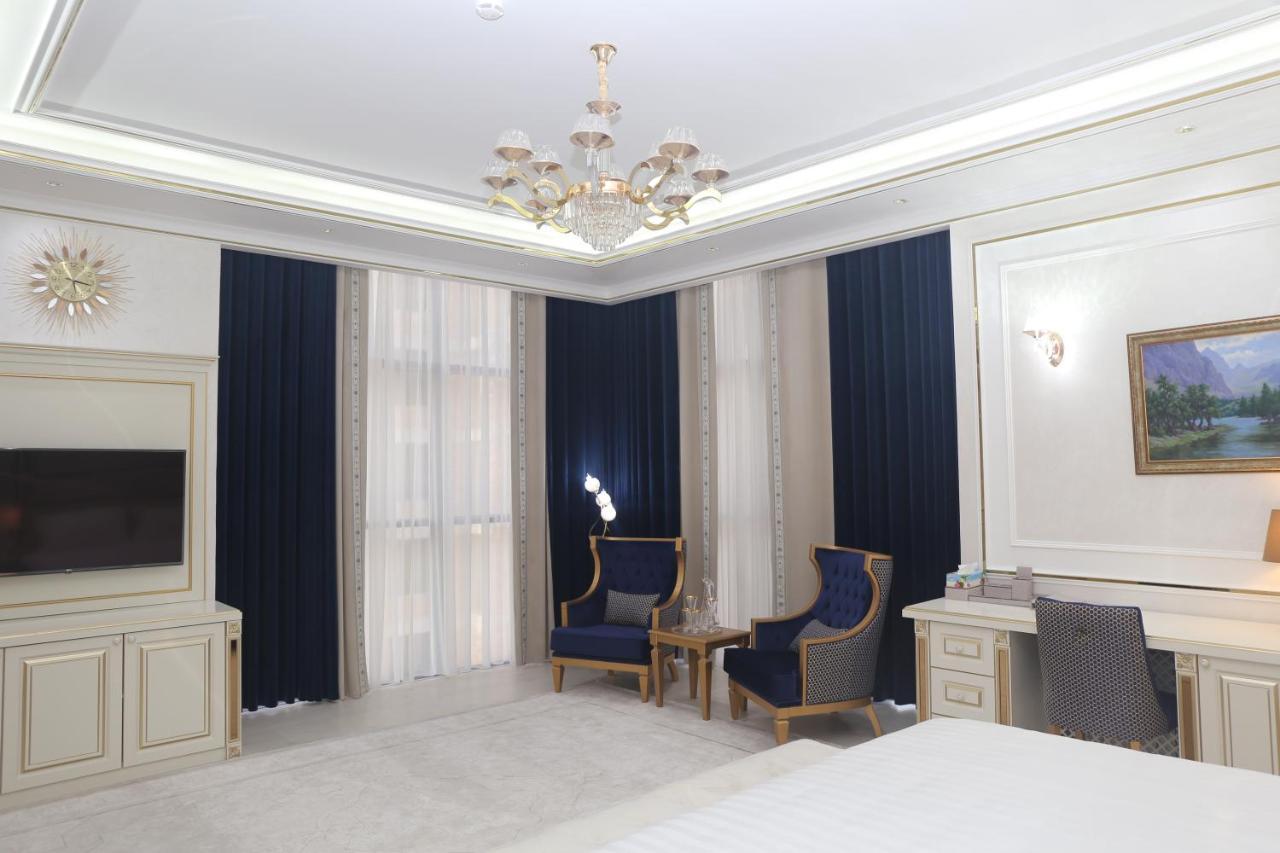 Safo Dushanbe Exterior photo